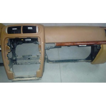 Recambio de salpicadero para porsche cayenne (typ 9pa) s referencia OEM IAM 7L5857003 VER FOTO, RAJADO 