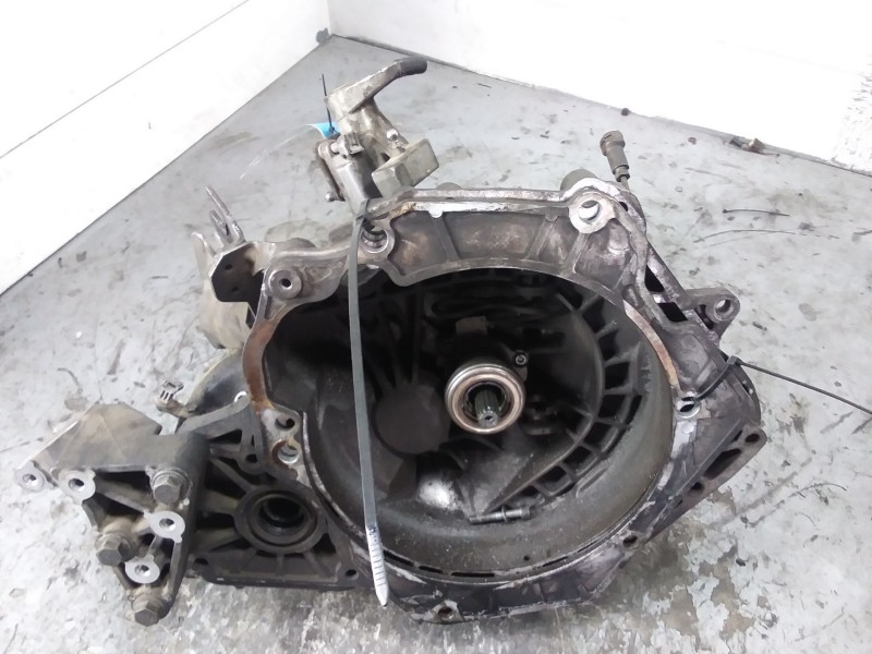 Recambio de caja cambios para suzuki swift berlina (mz) gl (5-ptas.) referencia OEM IAM  B 187.000KM 5V