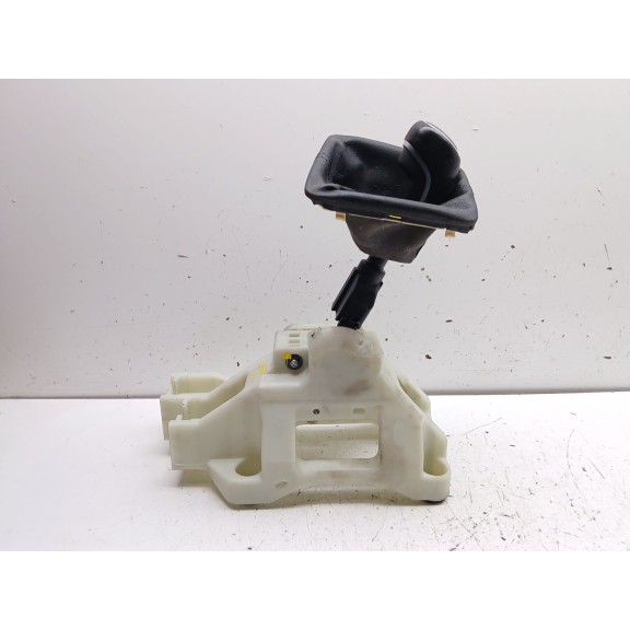 Recambio de palanca cambio para kia xceed (cd) 1.4 t-gdi referencia OEM IAM 43700J7100WK  