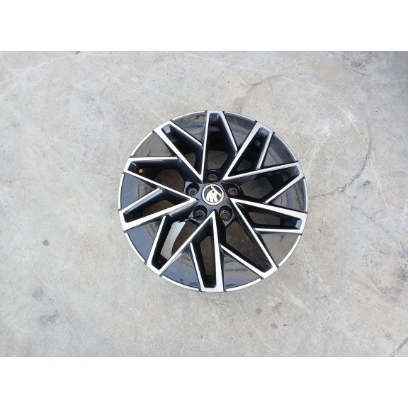 Recambio de llanta para skoda octavia iv (nx3, nn3, pv3) 1.5 tsi referencia OEM IAM 5E3601025C  