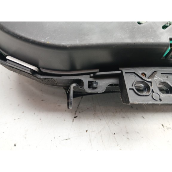 Recambio de cuadro instrumentos para chevrolet cruze 2.0 diesel cat referencia OEM IAM 95080021  