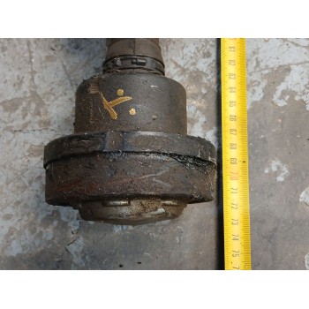 Recambio de transmision central delantera para land rover discovery 4.4 v8 cat referencia OEM IAM 73CM  