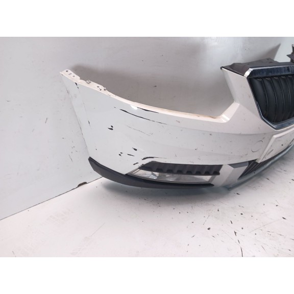 Recambio de paragolpes delantero para skoda yeti (5l) 2.0 tdi referencia OEM IAM 5L0807221F  