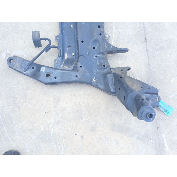 Recambio de puente delantero para bmw serie 1 lim. (f40) referencia OEM IAM 687272905  