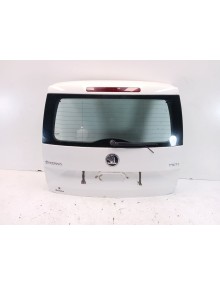 Recambio de porton trasero para skoda yeti (5l) 2.0 tdi referencia OEM IAM 5L6827025H  