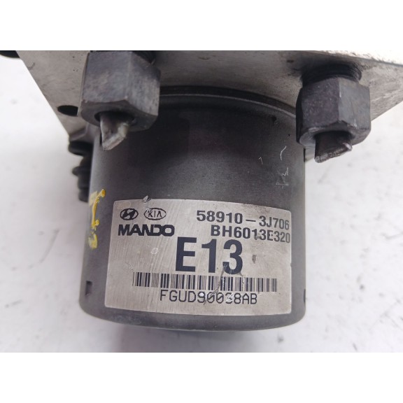 Recambio de abs para hyundai ix55 3.0 v6 crdi 4wd referencia OEM IAM 589103J406 589103j706 