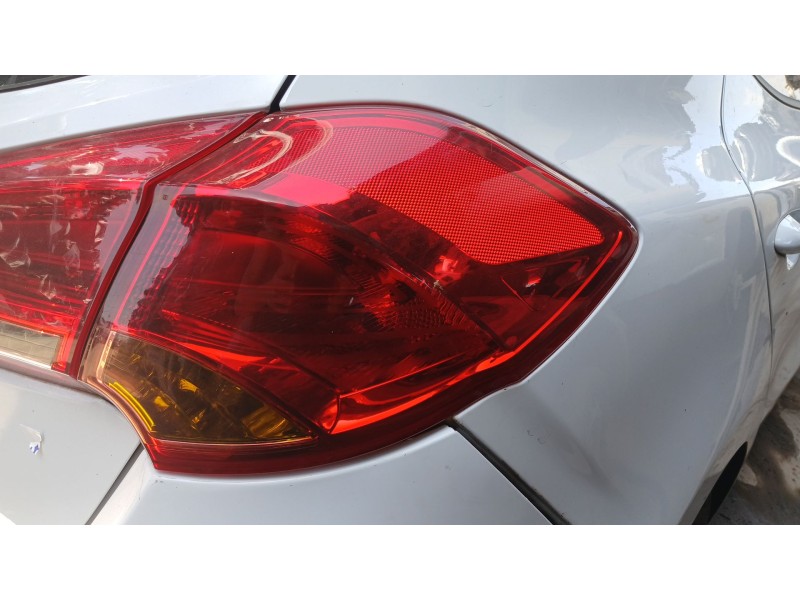 Recambio de piloto trasero derecho para kia cee´d (jd) 1.4 crdi 90 referencia OEM IAM   