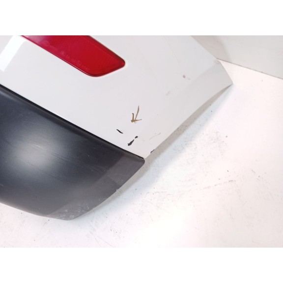 Recambio de paragolpes trasero para skoda yeti (5l) 2.0 tdi referencia OEM IAM 5L6807421B  