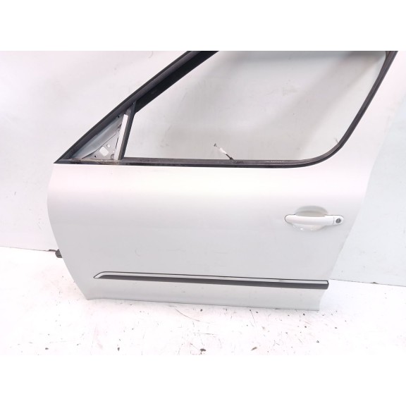 Recambio de puerta delantera izquierda para skoda yeti (5l) 2.0 tdi referencia OEM IAM 5L0831055  