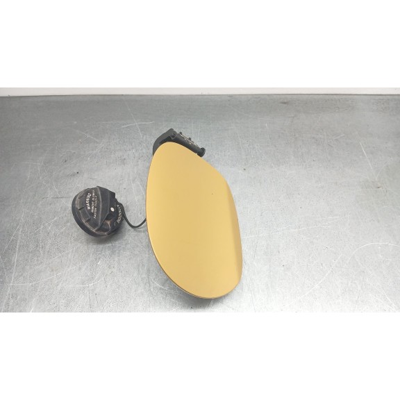 Recambio de tapa exterior combustible para kia xceed (cd) 1.4 t-gdi referencia OEM IAM 31038m6000  