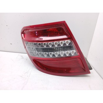 PILOTO TRASERO IZQUIERDO 2049069502L 