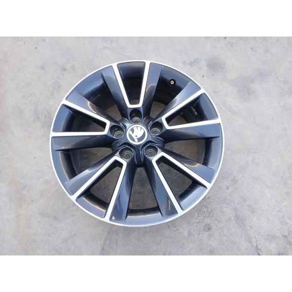 Recambio de llanta para skoda yeti (5l) 2.0 tdi referencia OEM IAM 5L0601025F X1 17 PULGADAS