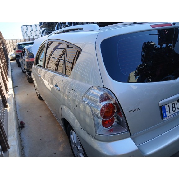 toyota corolla verso (zer_, zze12_, r1_) del año 2005