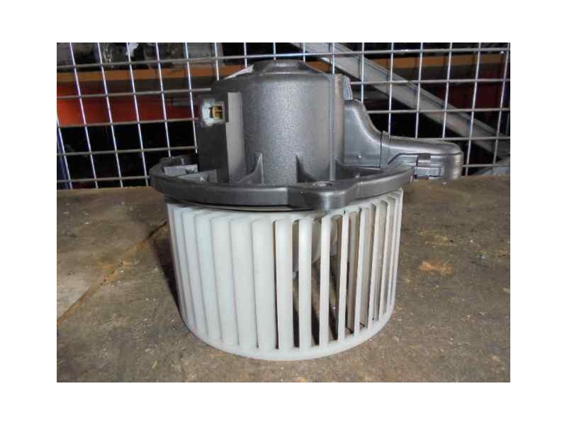 Recambio de motor calefaccion para hyundai getz (tb) 1.1 básico referencia OEM IAM 971121C008  