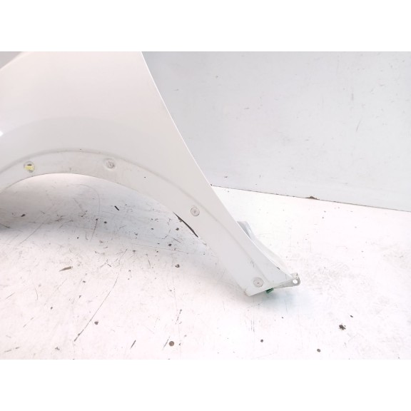 Recambio de aleta delantera izquierda para nissan juke (f15) 1.2 dig-t referencia OEM IAM F3A0A1KKAA  