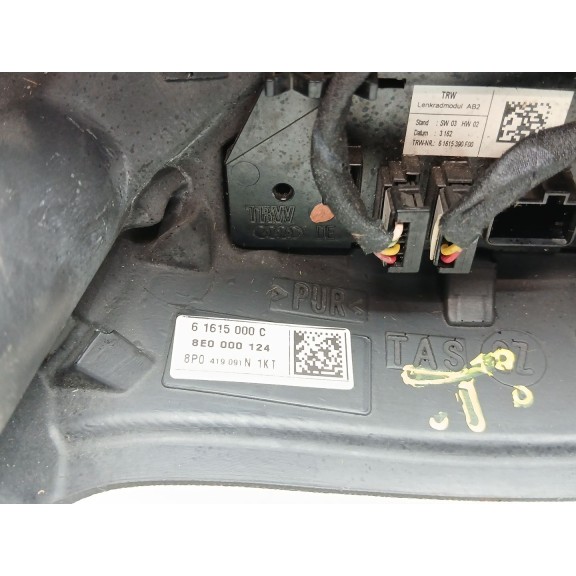 Recambio de volante para audi a3 (8p1) 2.0 tdi 16v referencia OEM IAM 8e0000124 8p0419091n 