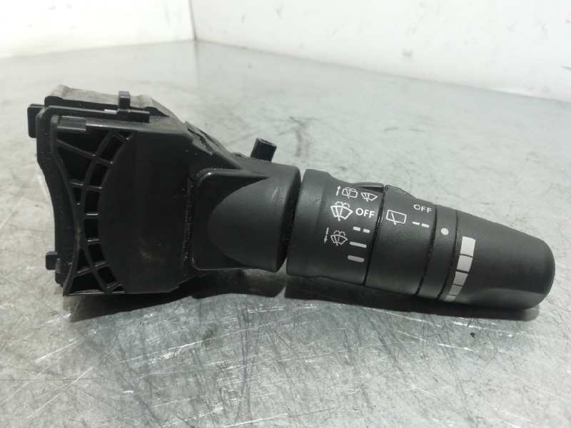 Recambio de mando limpia para nissan terrano/terrano.ii (r20) aventura referencia OEM IAM 25260AV770  