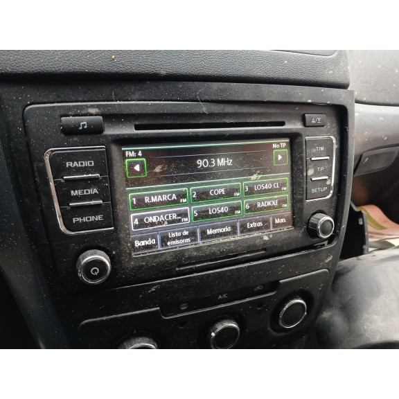Recambio de pantalla multifuncion para skoda yeti (5l) 2.0 tdi referencia OEM IAM 1z0035156n  