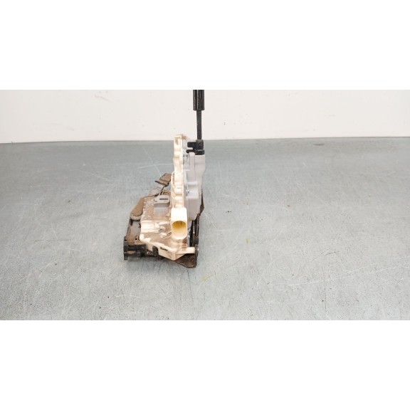 Recambio de cerradura puerta delantera derecha para seat altea (5p1) 1.9 tdi referencia OEM IAM 3D1837016AC  