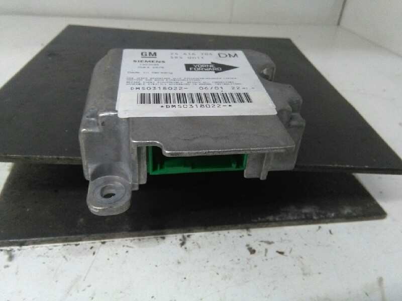 Recambio de centralita airbag para opel zafira a blue line referencia OEM IAM 24416704 24416704 24416704