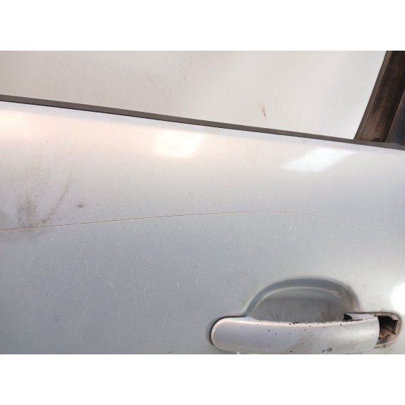Recambio de puerta delantera izquierda para seat ibiza iii (6l1) 1.4 tdi referencia OEM IAM 6L4831055S  