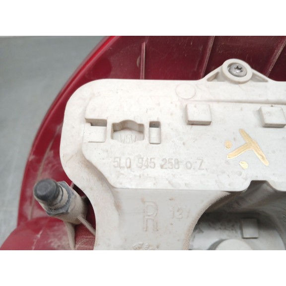 Recambio de piloto trasero derecho para skoda yeti (5l) 2.0 tdi referencia OEM IAM 5L0945112B 5l0945258 