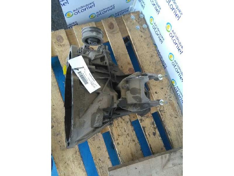 Recambio de caja cambios para ford fiesta berlina básico referencia OEM IAM   