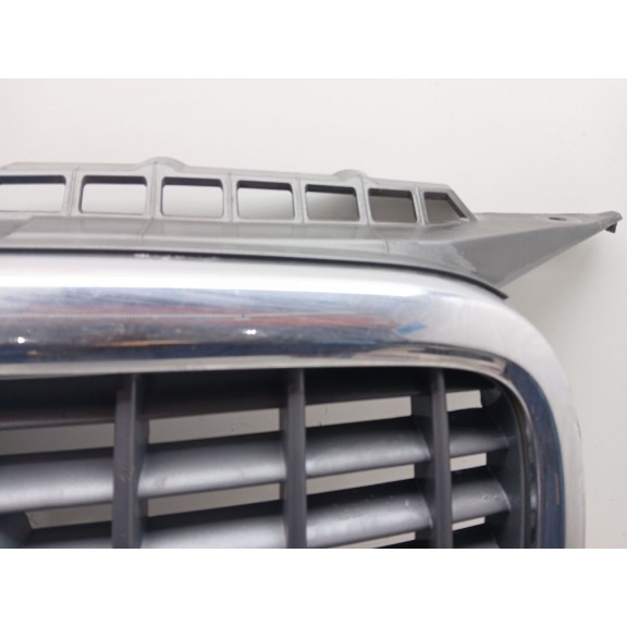Recambio de rejilla delantera para audi a3 (8p1) 2.0 tdi 16v referencia OEM IAM 8p1853651a  