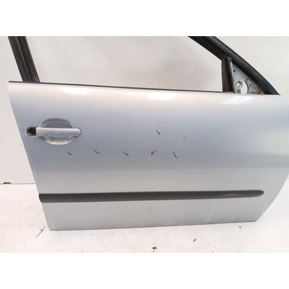 Recambio de puerta delantera derecha para seat ibiza iii (6l1) 1.4 tdi referencia OEM IAM 6L4831056S  