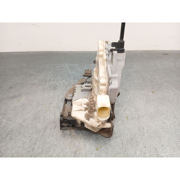 Recambio de cerradura puerta trasera derecha para seat altea (5p1) 1.9 tdi referencia OEM IAM 7L0839016D  