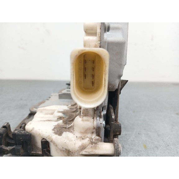 Recambio de cerradura puerta trasera derecha para seat altea (5p1) 1.9 tdi referencia OEM IAM 7L0839016D  