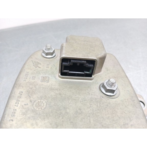 Recambio de maneta porton para seat altea (5p1) 1.9 tdi referencia OEM IAM 5P0827565D  