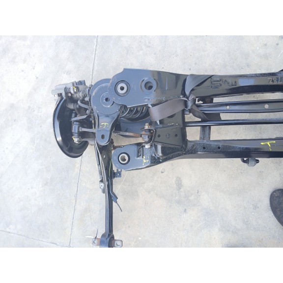 Recambio de puente trasero para lexus ct 200h referencia OEM IAM 5120675022  