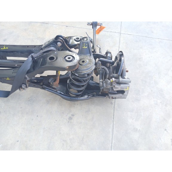 Recambio de puente trasero para lexus ct 200h referencia OEM IAM 5120675022  