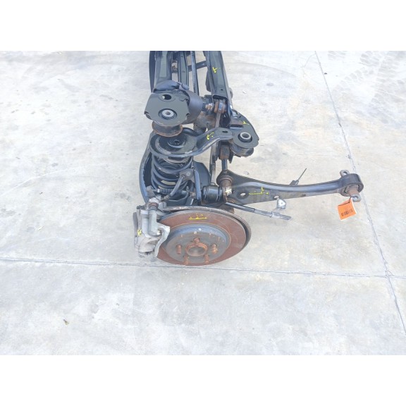 Recambio de puente trasero para lexus ct 200h referencia OEM IAM 5120675022  