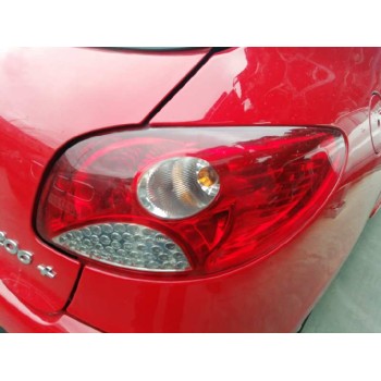 PILOTO TRASERO DERECHO 9685618180 