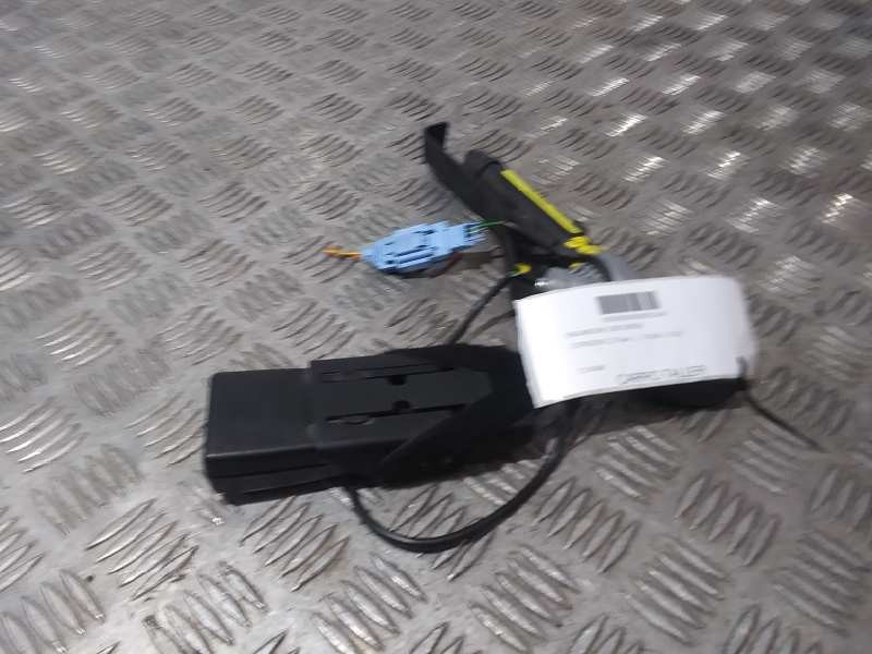 Recambio de pretensor airbag derecho para citroën c2 furio referencia OEM IAM   