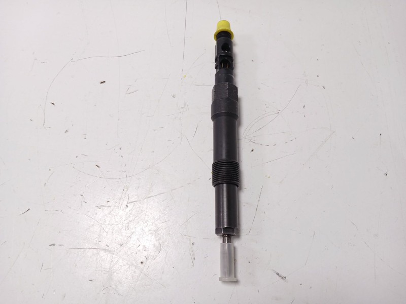 Recambio de inyector para ford mondeo berlina (ge) ambiente referencia OEM IAM EJDR01001D  