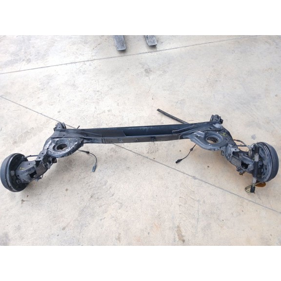 Recambio de puente trasero para nissan micra v (k14) 1.5 dci referencia OEM IAM 555015FA3A  