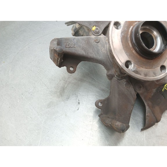 Recambio de mangueta delantera izquierda para skoda yeti (5l) 2.0 tdi referencia OEM IAM 1K0615311F  