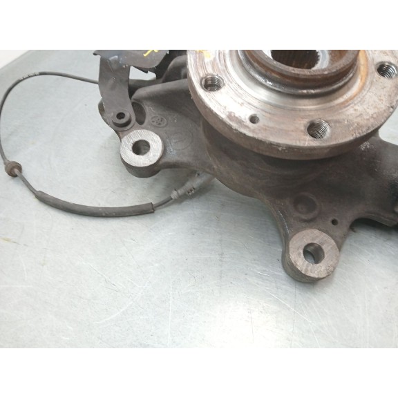 Recambio de mangueta delantera izquierda para toyota proace furgoneta (mdz_) 1.5 d4d (mdz1) referencia OEM IAM SU001A6462  