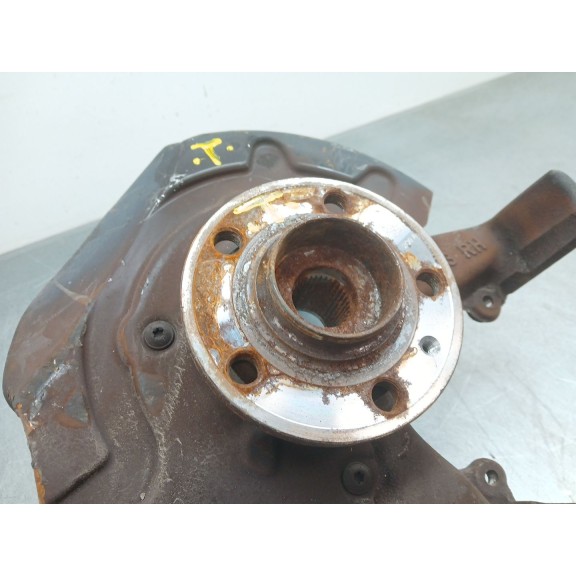 Recambio de mangueta delantera derecha para seat arona fr referencia OEM IAM 2Q0407256K  