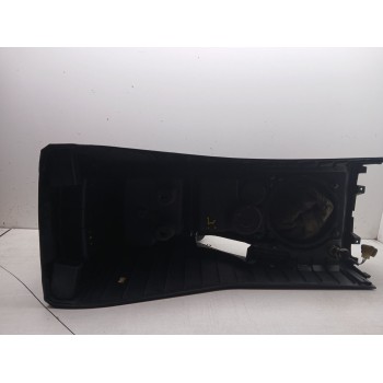 Recambio de apoyabrazos central para ssangyong actyon sports 200 xdi limited 4wd referencia OEM IAM 7795131000 7793132000 