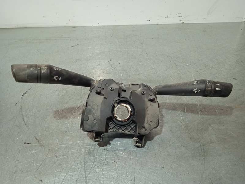 Recambio de mando multifuncion para fiat doblo cargo 1.6 jtdm 16v cat referencia OEM IAM 28152272  