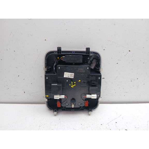 Recambio de luz interior para omoda 5 referencia OEM IAM 605000614aa  
