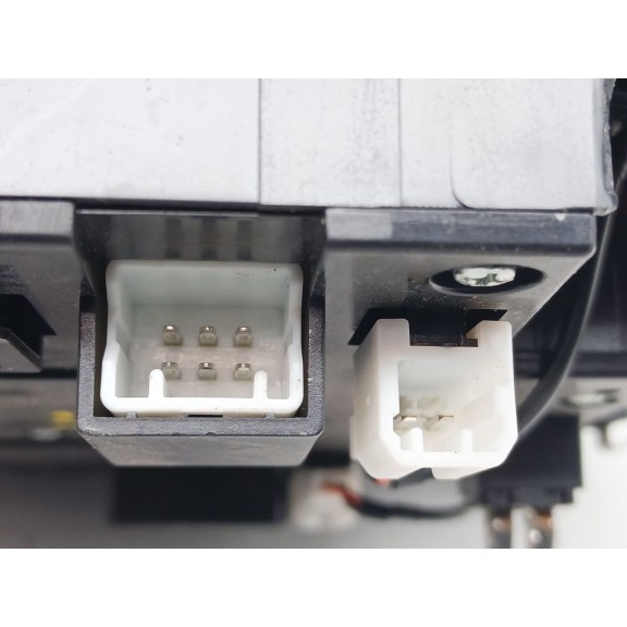 Recambio de luz interior para omoda 5 referencia OEM IAM 605000614aa  