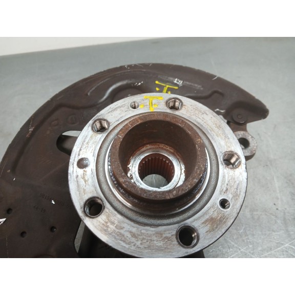 Recambio de mangueta delantera derecha para opel combo e tour / life (k9) 1.5 referencia OEM IAM 9815456080  