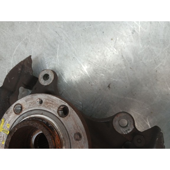 Recambio de mangueta delantera izquierda para opel combo e tour / life (k9) 1.5 referencia OEM IAM 9815457080  