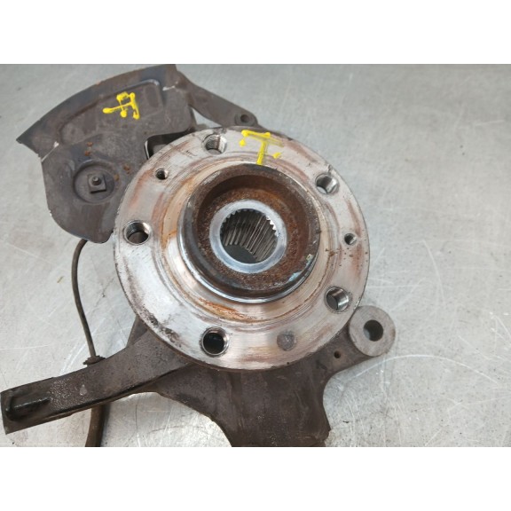 Recambio de mangueta delantera derecha para toyota proace furgoneta (mdz_) 1.5 d4d (mdz1) referencia OEM IAM SU001A6463  