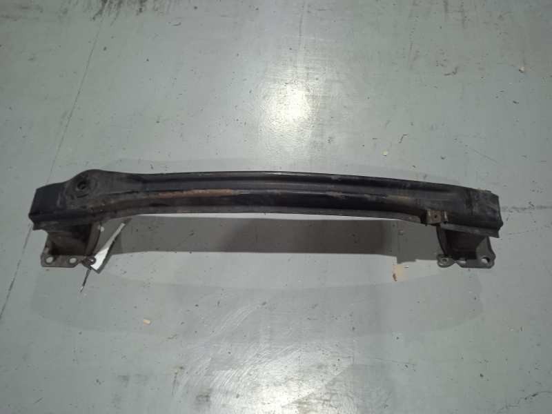 Recambio de refuerzo paragolpes delantero para seat leon (1p1) comfort limited referencia OEM IAM   